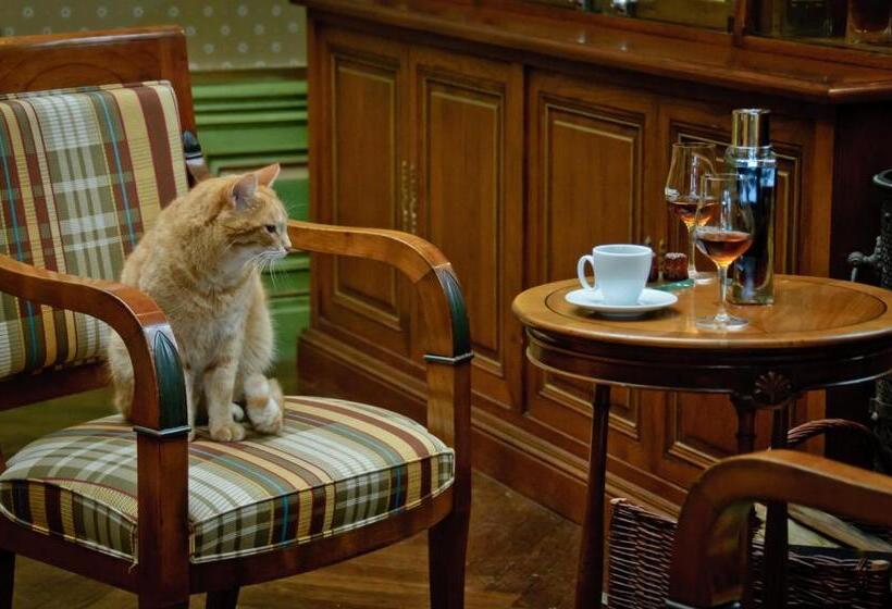 בית מלון כפרי Hôtel L Yeuse   Teritoria