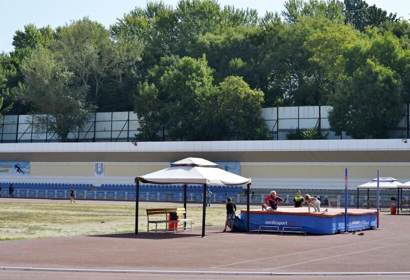 هتل Pakhtakor Athletics