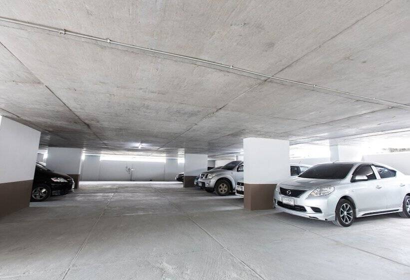 The Greenery Central Suite &