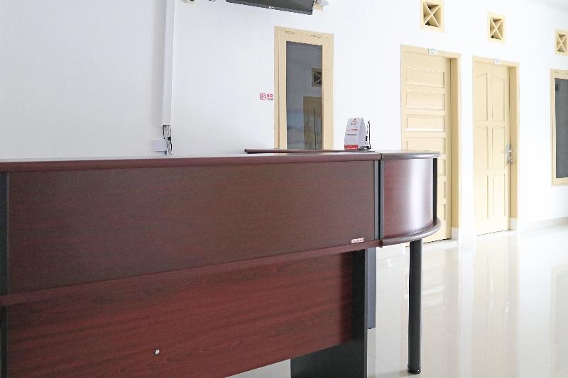 ホテル Oyo 1185 Sachila Residence Syariah