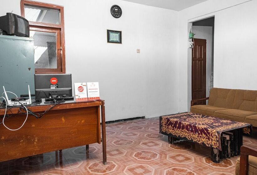 فندق Oyo 1719 Penginapan Rizky