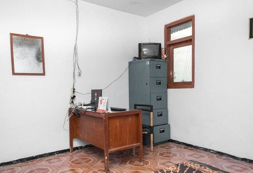 فندق Oyo 1719 Penginapan Rizky