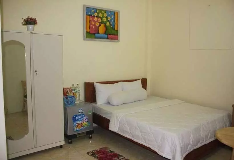 Nancy Guesthouse   Hostel