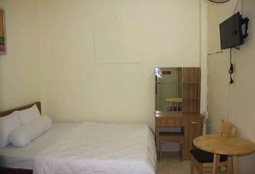 Nancy Guesthouse   Hostel