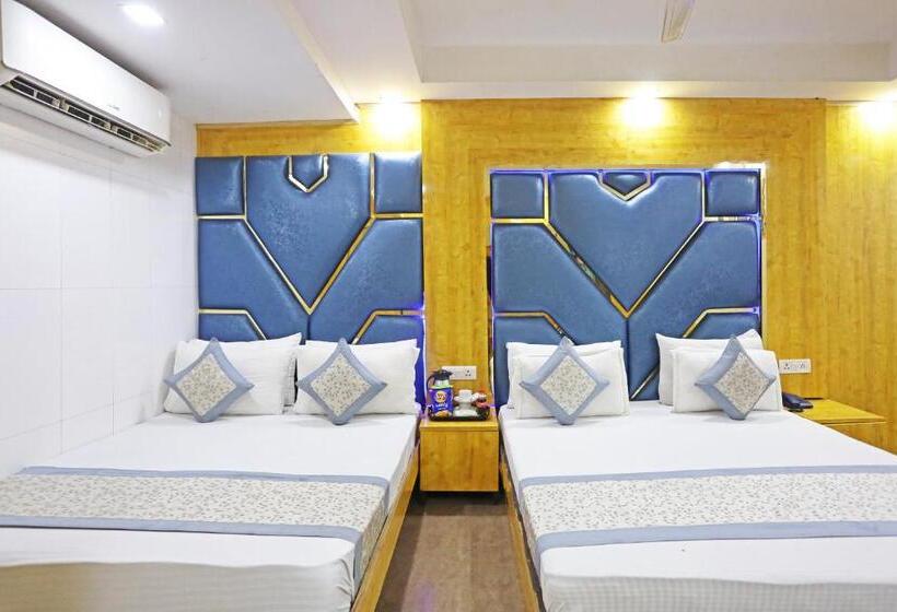 בית מלון כפרי Preet Palace 5 Mints Walk From Nizamuddin Railway Station