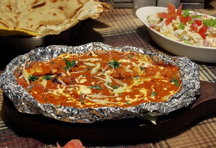 בית מלון כפרי Svasti Inn Jamnagar