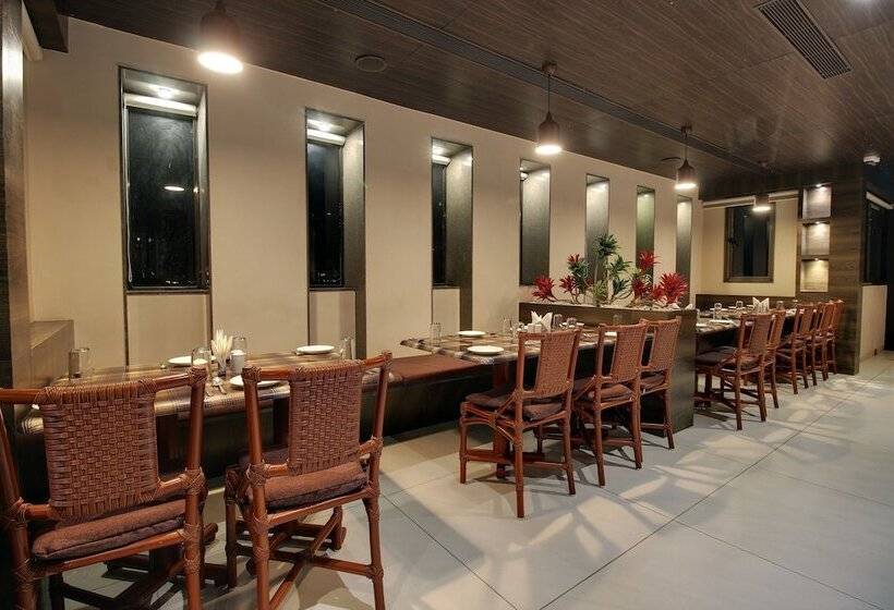 בית מלון כפרי Svasti Inn Jamnagar