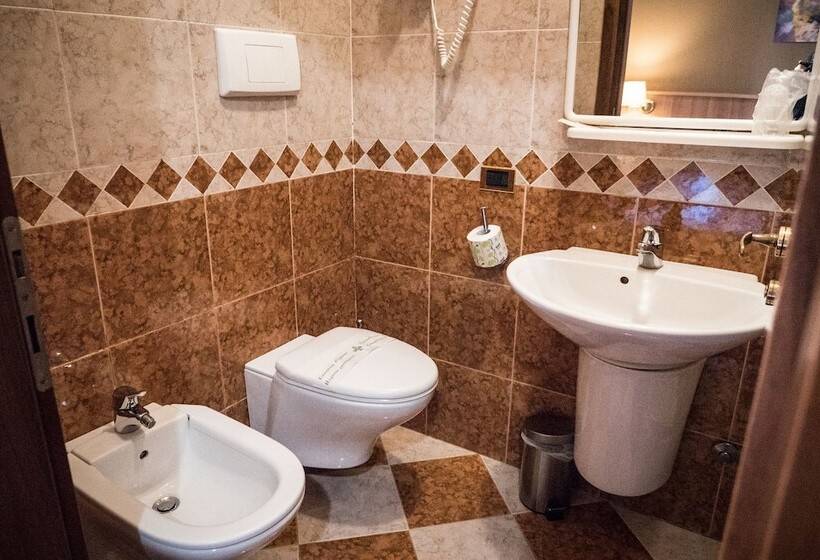 בית מלון כפרי Villanova