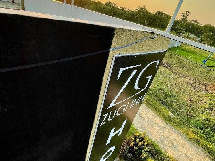 هتل Zugi Inn