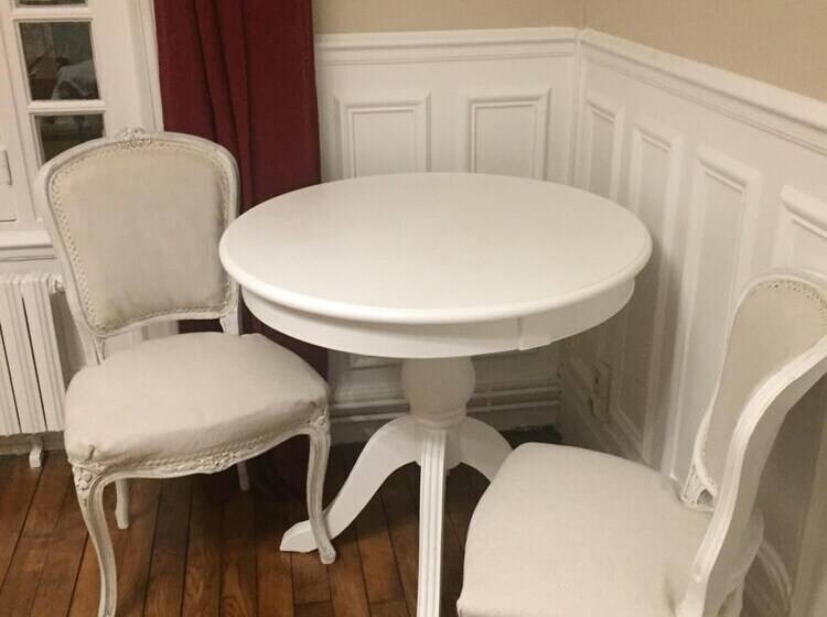 민박 A L'aube De Troyes