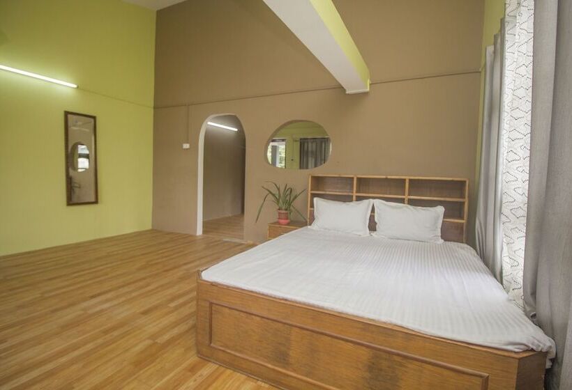 בית מלון כפרי Spot On 61318 Plato Homestay