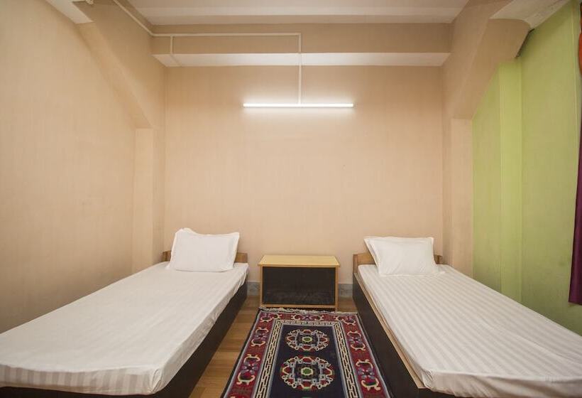 فندق Spot On 61318 Plato Homestay