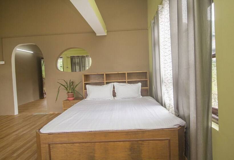 בית מלון כפרי Spot On 61318 Plato Homestay