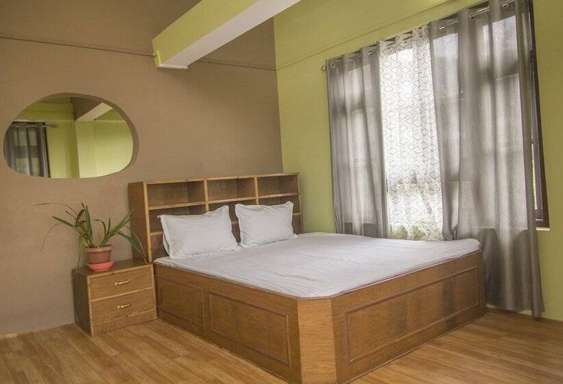 בית מלון כפרי Spot On 61318 Plato Homestay