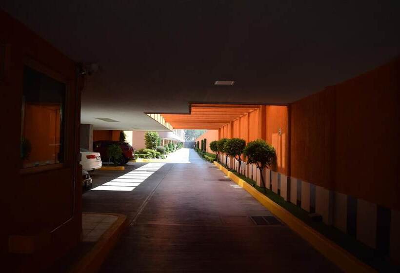 호텔 & Suites La Marquesa