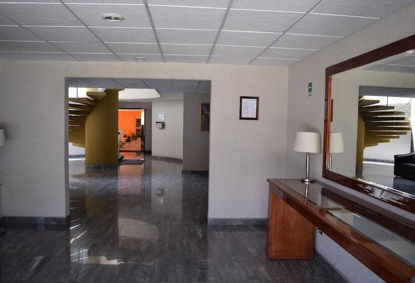 호텔 & Suites La Marquesa