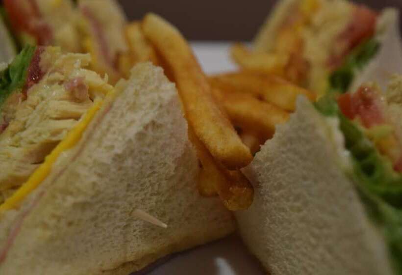 호텔 & Suites La Marquesa