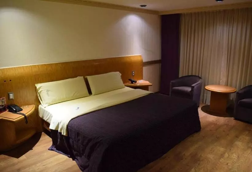 هتل & Suites La Marquesa