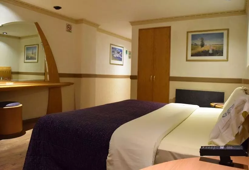 هتل & Suites La Marquesa