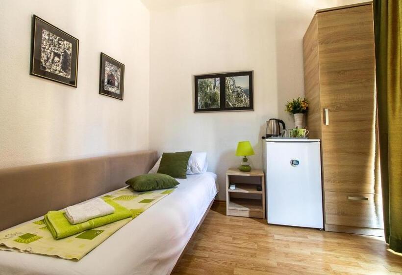 پانسیون Rooms Bačić