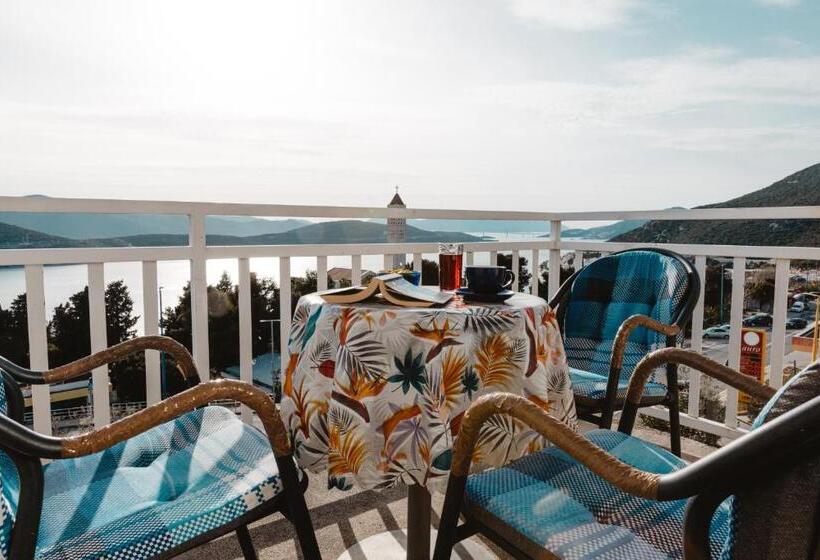 پانسیون Rooms Bačić