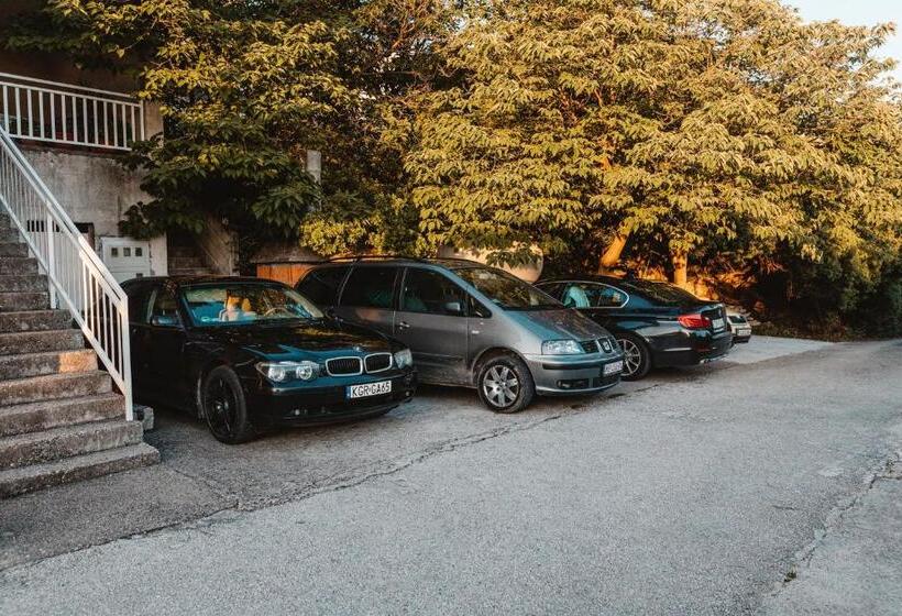 پانسیون Rooms Bačić