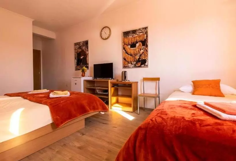 پانسیون Rooms Bačić