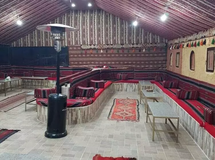 تختخواب و صبحانه Wajd Rum Luxury Camp