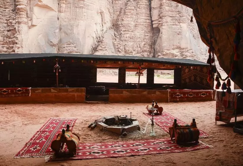 تختخواب و صبحانه Wajd Rum Luxury Camp