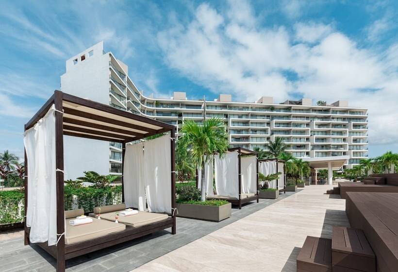 Otel Nima Bay Lifestyles Experience