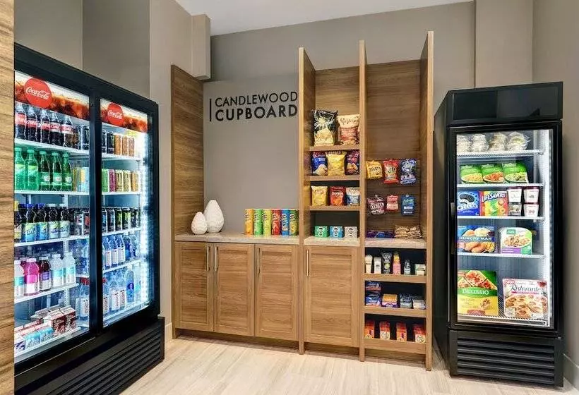 ホテル Candlewood Suites   Kingston West, An Ihg