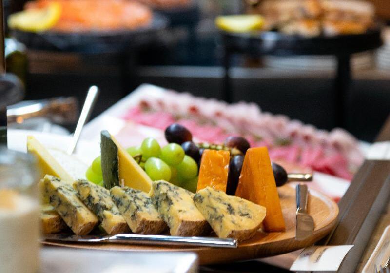 Hotel Crowne Plaza London Heathrow T4, An Ihg