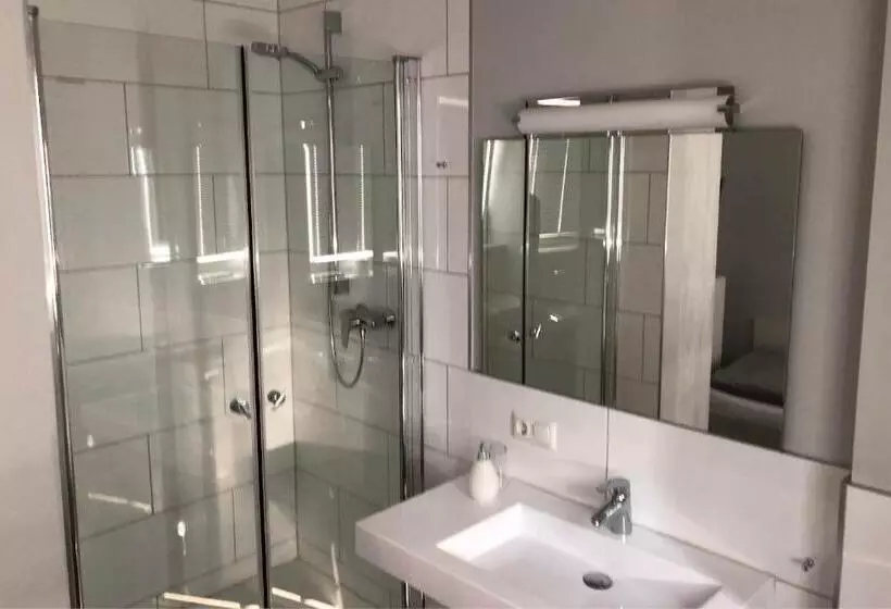 Hotelli Haus Schönewald