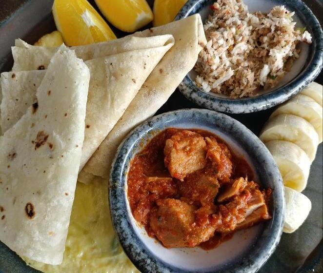 هتل Moodhumaa Inn