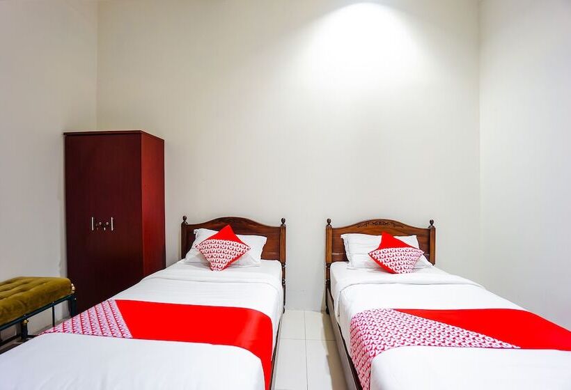 فندق Reddoorz Brand Man12045 Reddoorz Near Megamall Manado