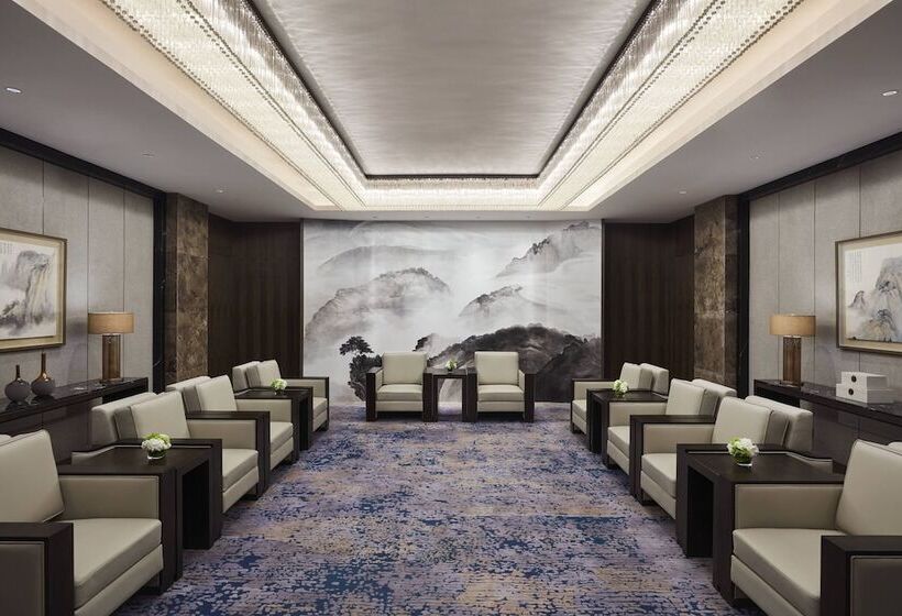 Xuzhou Marriott Hotel Lakeview