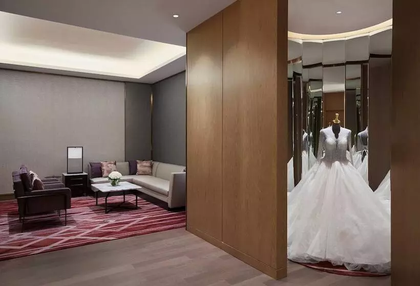 Xuzhou Marriott Hotel Lakeview