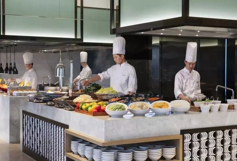 Xuzhou Marriott Hotel Lakeview