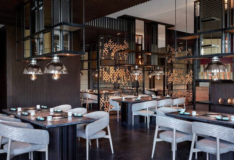 Xuzhou Marriott Hotel Lakeview