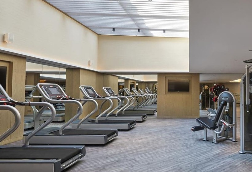 Xuzhou Marriott Hotel Lakeview