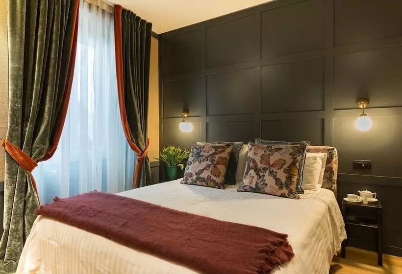 پانسیون Living Suites