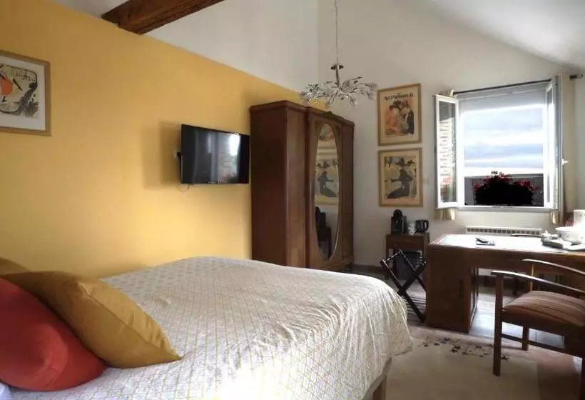 Aamiaismajoitus (B&B) Au Chapitre