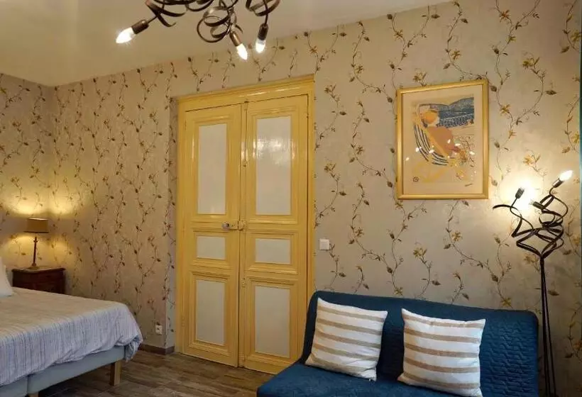 Aamiaismajoitus (B&B) Au Chapitre