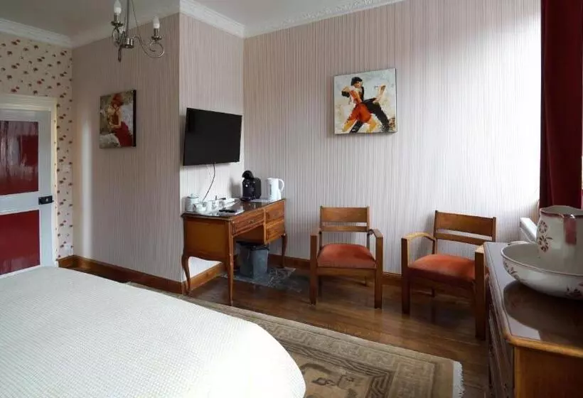 Aamiaismajoitus (B&B) Au Chapitre