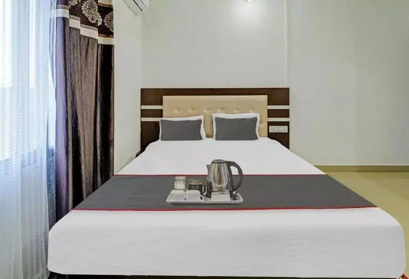 Hotelli O Aashiyana Home