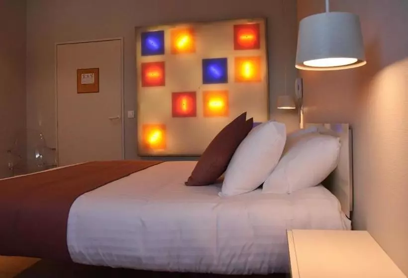 هتل Hôtel Le Transatlantique   Lycée Hôtelier La Rochelle