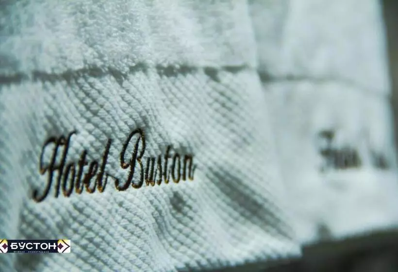 هتل Buston