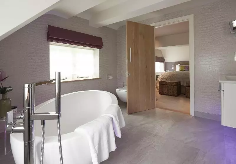 Aamiaismajoitus (B&B) The Dog And Badger