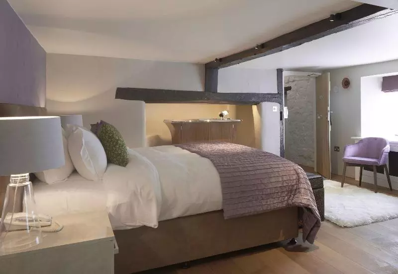 Aamiaismajoitus (B&B) The Dog And Badger