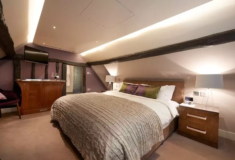 Aamiaismajoitus (B&B) The Dog And Badger